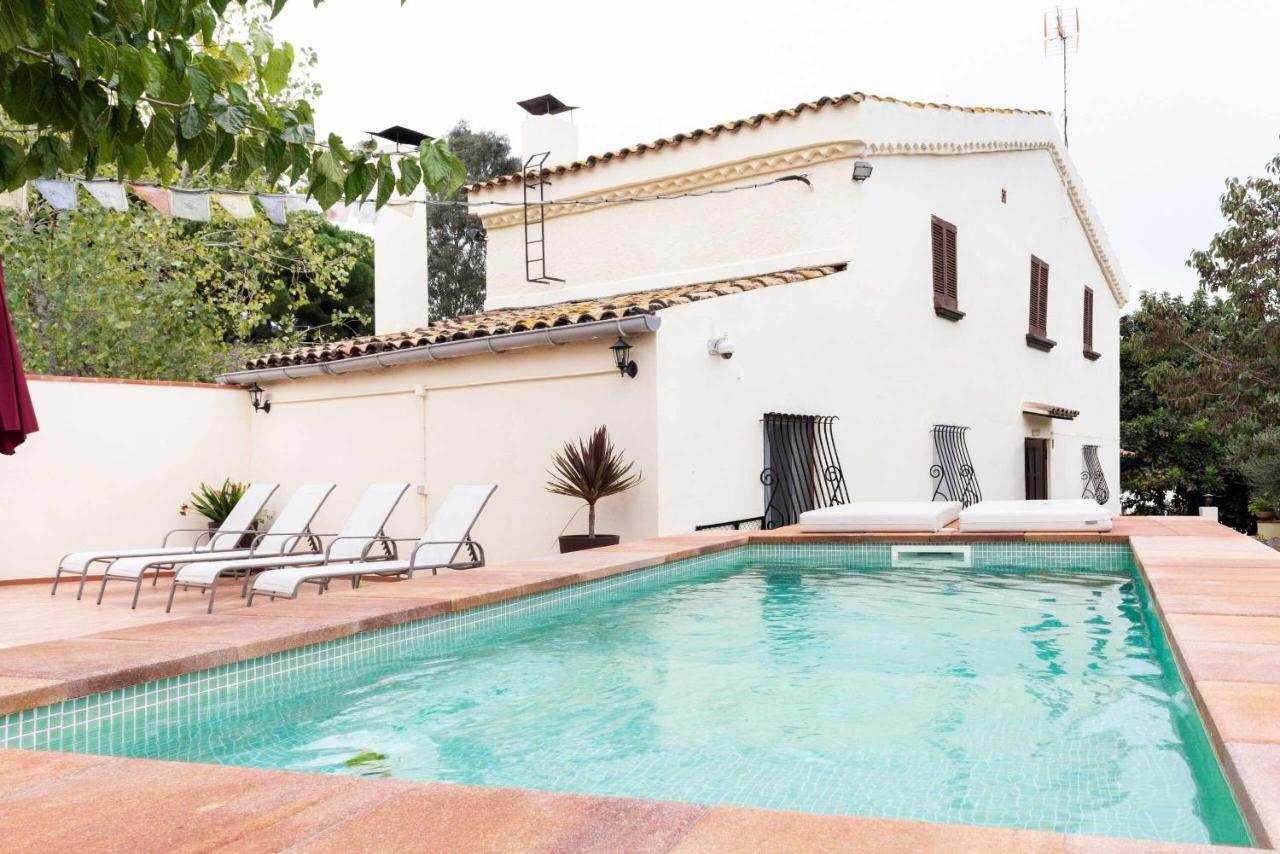 Masia Can Tramontana Affittacamere Tiana Esterno foto