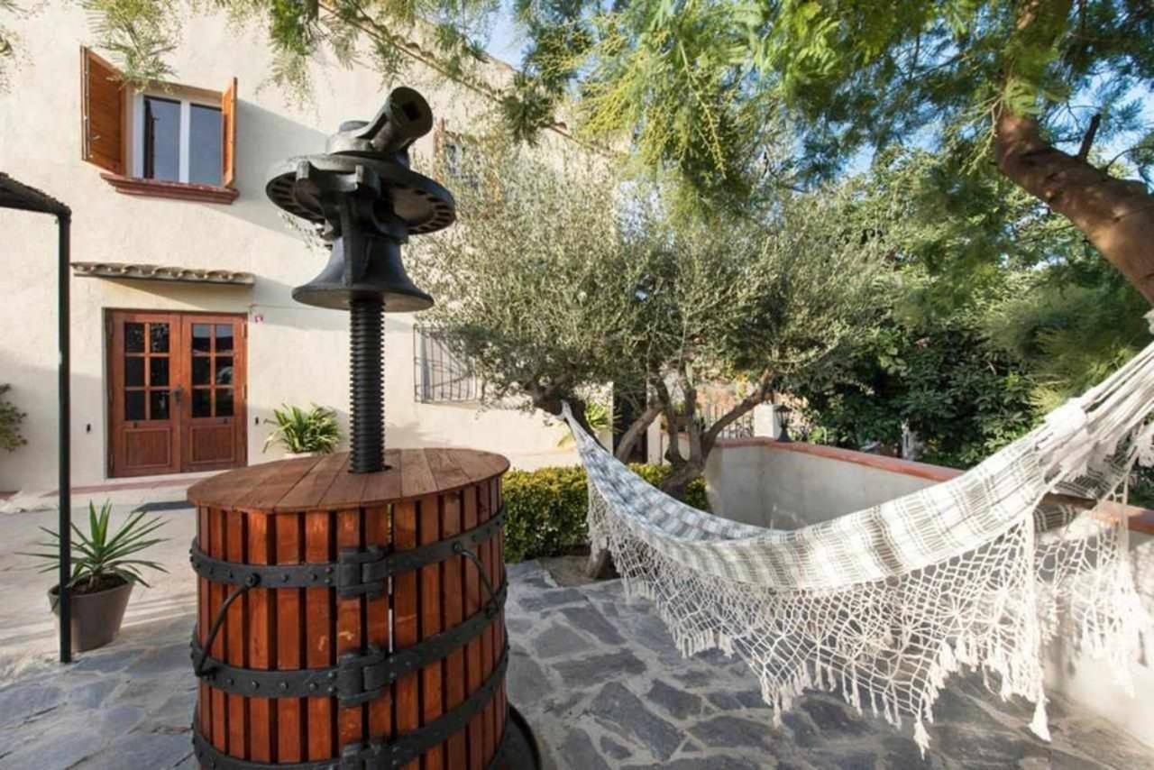 Masia Can Tramontana Affittacamere Tiana Esterno foto