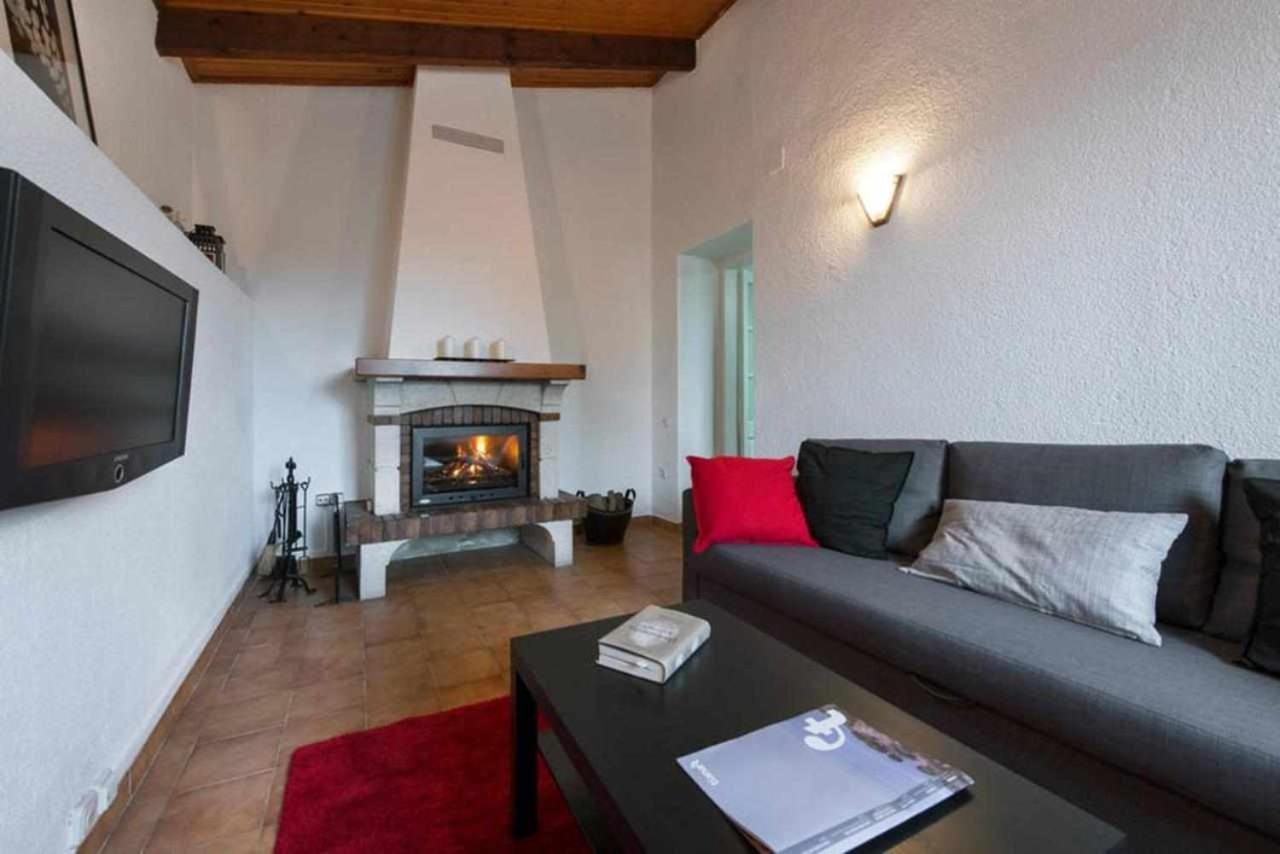 Masia Can Tramontana Affittacamere Tiana Esterno foto
